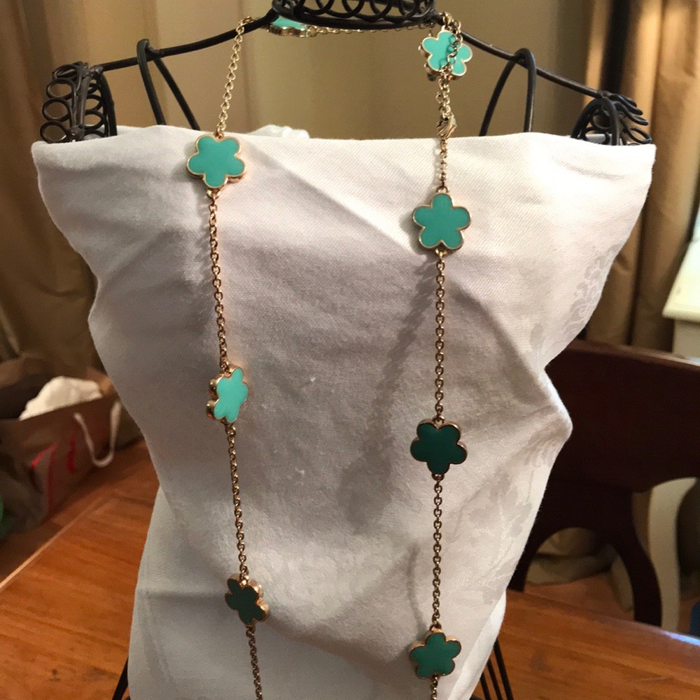 Long necklace